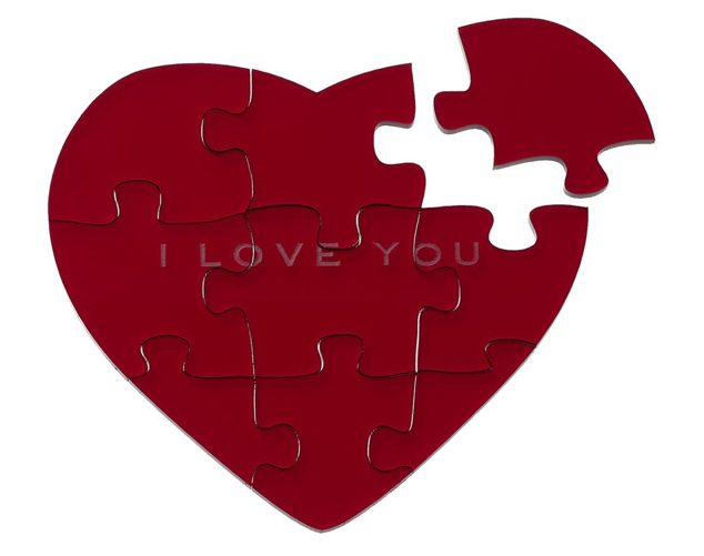 Marc Jacobs heart puzzle